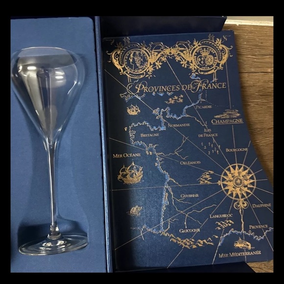 MAISON De VENOGE Epernay LOUIS XV Champagne/Flutes Fleur Box (3 Set Available) - Picture 3 of 4